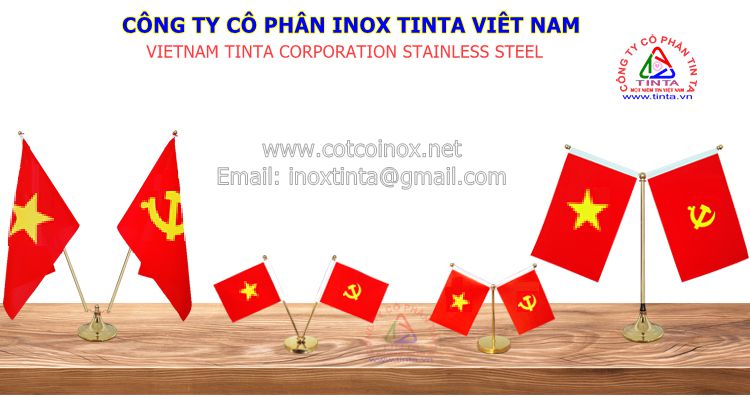 Hình ảnh mẫu cờ để bàn ký kết cao cấp inox vàng tại TinTa cung cấp tại TPHCM, Hà Nội, Đà Nẵng. In cờ để bàn ký kết theo yêu cầu.