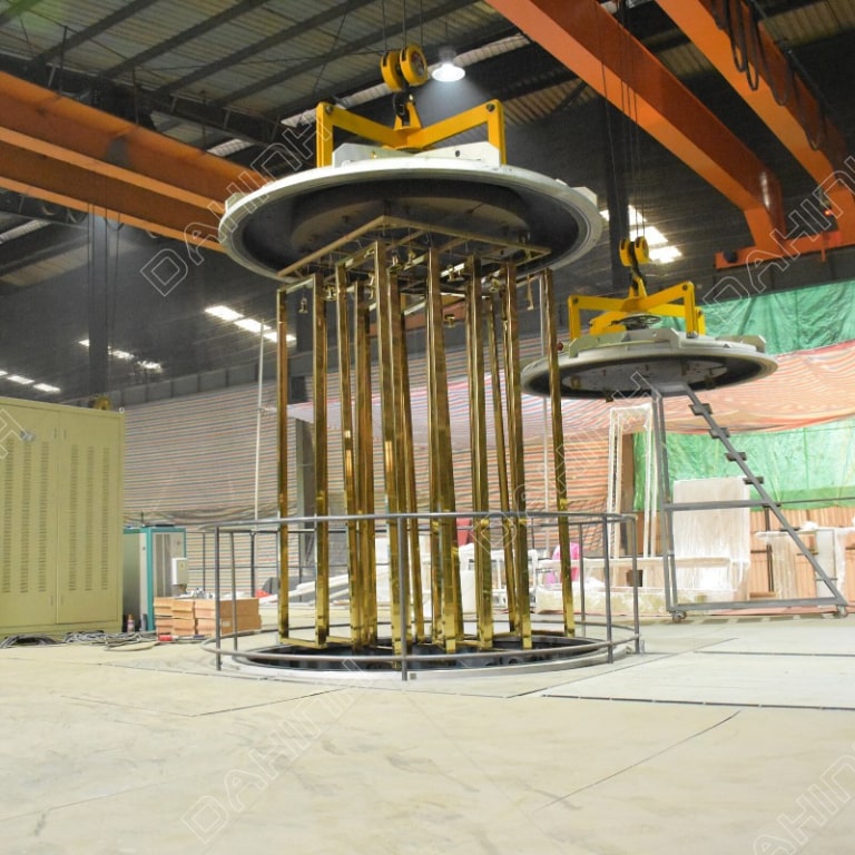 Ưu điểm của cột inox trong trang trí kiến trúc