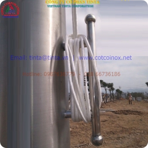 Cơ bản và lưu ý khi sử dụng cột cờ bằng inox