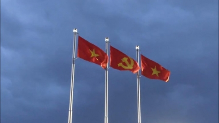 Cột Cờ Inox Cao 11m - Giải Pháp Chất Lượng Cao Cho Công Trình Ngoài Trời