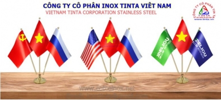 Cột Cờ Inox Mini Để Bàn: Nhỏ Gọn, Trang Trọng, Dễ Trưng Bày